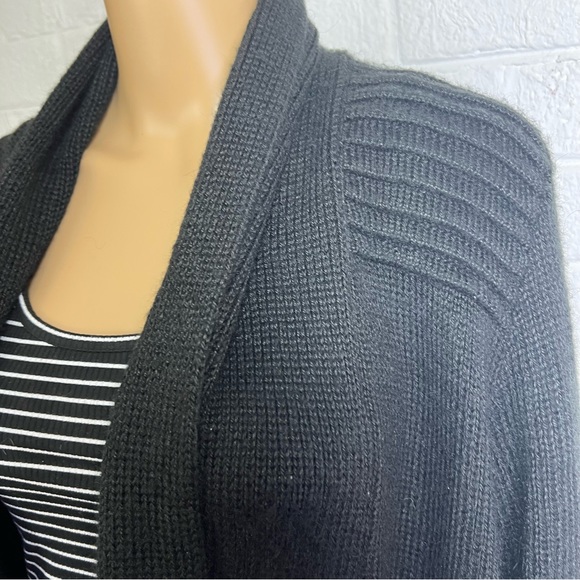BABY ALPACA BLACK - WOMENS XL-2XL LONG SLEEVE OPEN FRONT POCKETS CARDIGAN - Picture 3 of 13